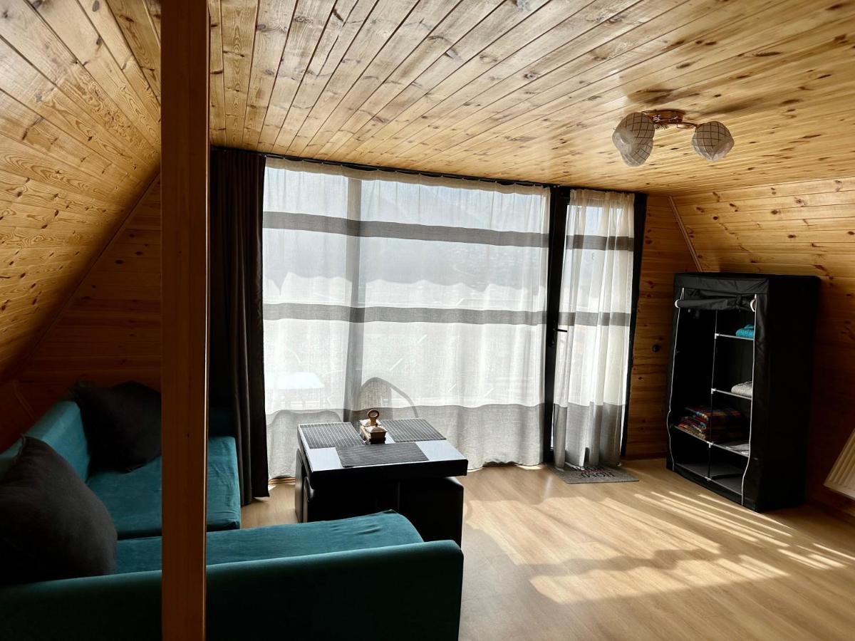 T&T Cottage Kazbegi Exterior foto