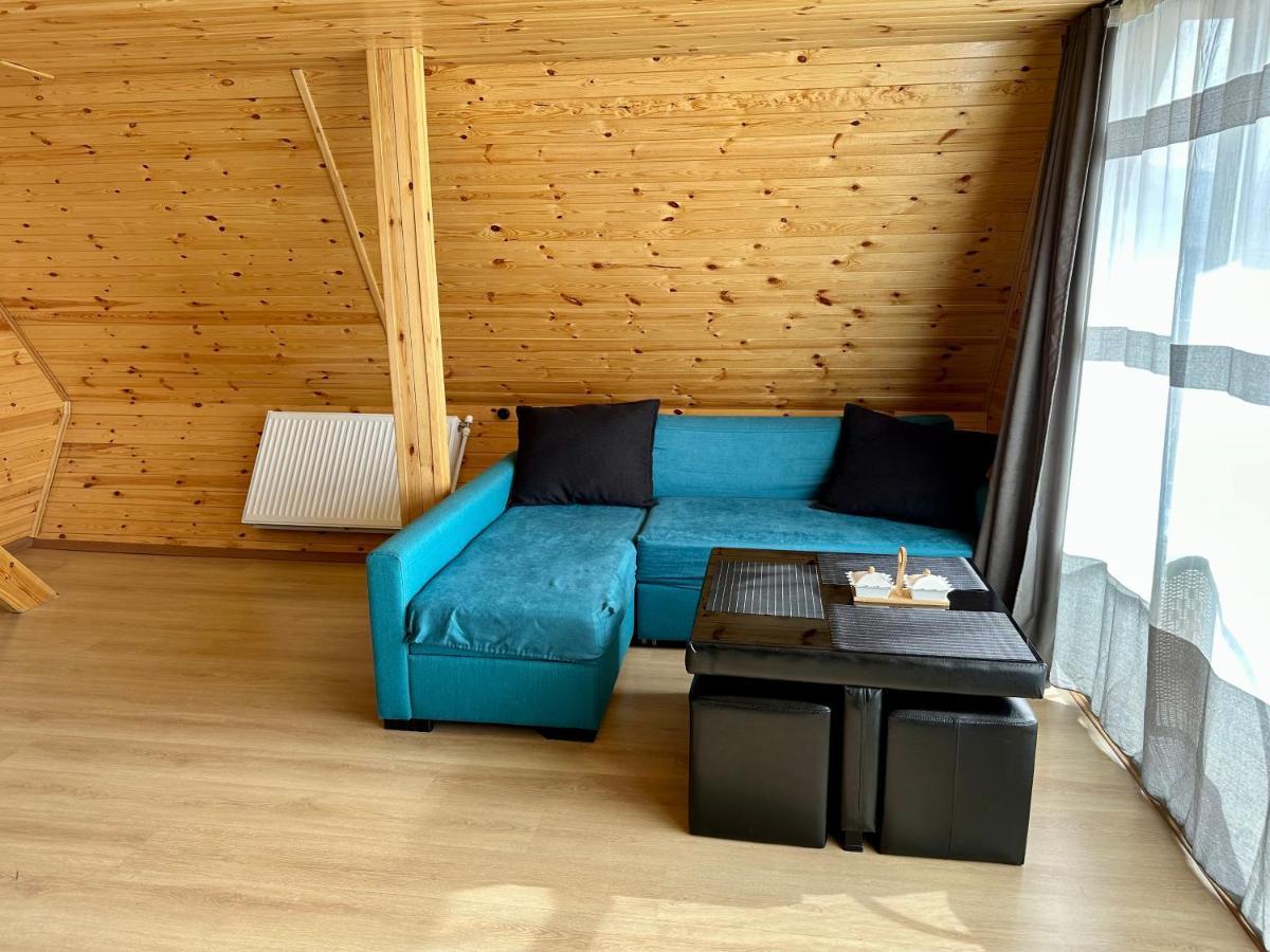 T&T Cottage Kazbegi Exterior foto